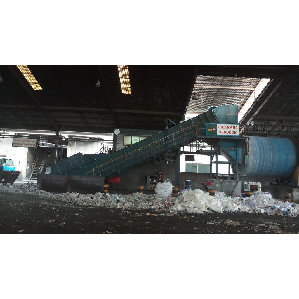 Medición de caudal de sólidos sin contacto en cintas transportadoras, redlers y transportes mecánicos | LB 472 DuoSeries | Berthold